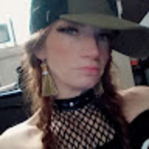 Meet your Posher, Felicia